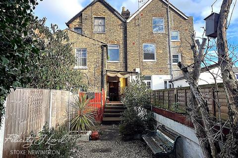 1 bedroom apartment to rent, Oakfield Road, LONDON