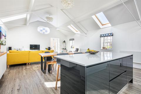 3 bedroom house to rent, Broomgrove Road, Sheffield S10