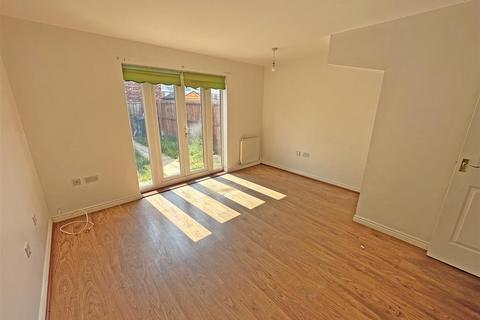 4 bedroom townhouse to rent, Coach Lane, North Shields, Tyne and Wear