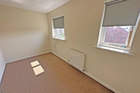 4 bedroom townhouse to rent, Coach Lane, North Shields, Tyne and Wear