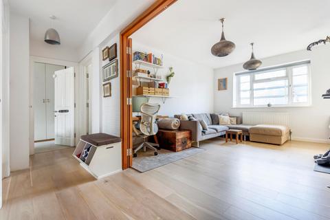 2 bedroom apartment for sale, Kennington Road, Kenneth Court Kennington Road, SE11