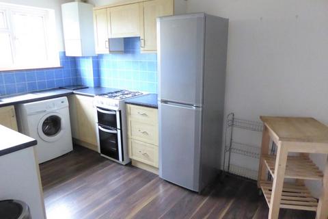 2 bedroom apartment to rent, 35 Budebury Road, Staines Upon Thames TW18