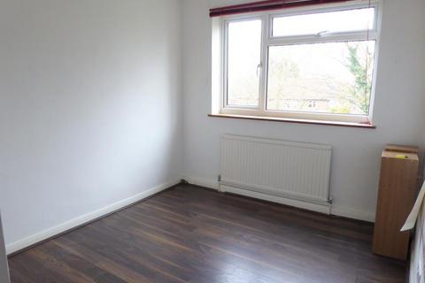 2 bedroom apartment to rent, 35 Budebury Road, Staines Upon Thames TW18