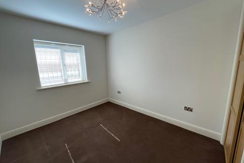 2 bedroom apartment for sale, Wyvern Road, Sutton Coldfield, B74