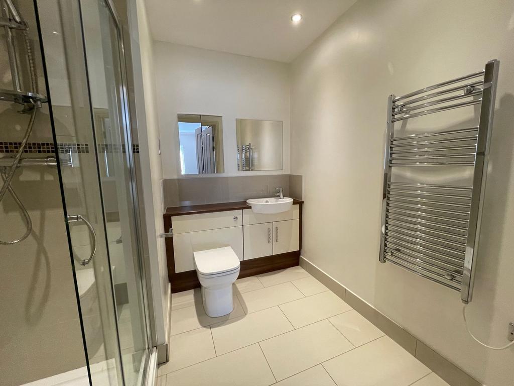 En Suite Shower Room
