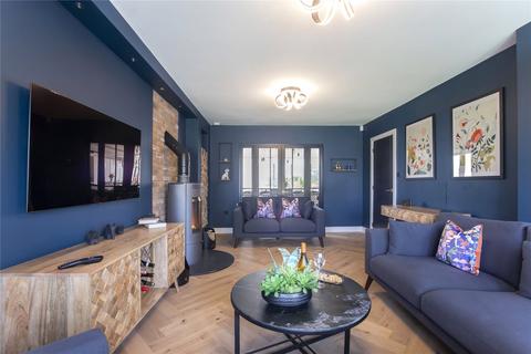 undefined, Walnut Close, Cheltenham, Gloucestershire, GL52