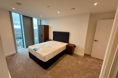 1 bedroom apartment to rent, Vista River Gardens, Manchester