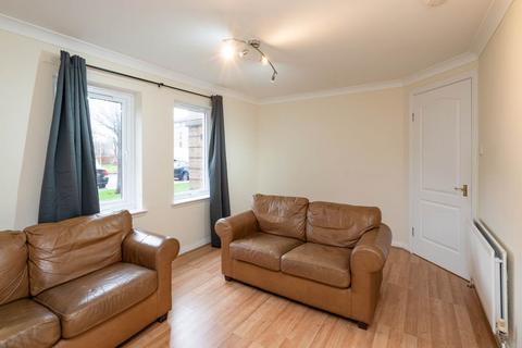 2 bedroom flat to rent, North Werber Place, Edinburgh,