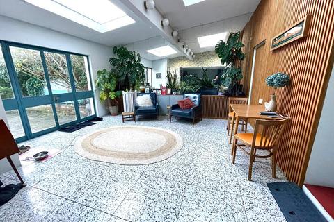 4 bedroom end of terrace house to rent, Prices Avenue, Margate, CT9
