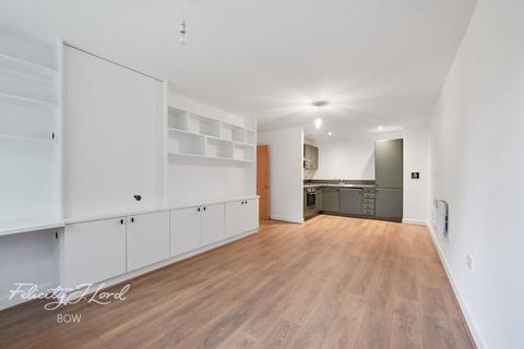 2 bedroom apartment for sale, Meath Crescent, LONDON
