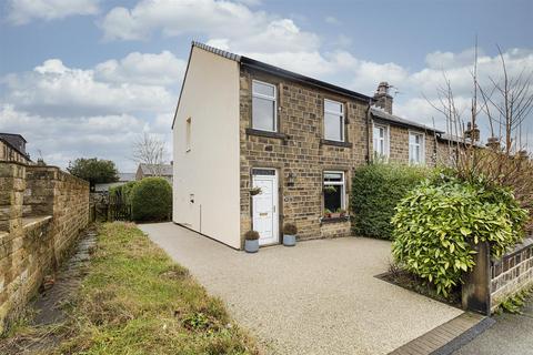 3 bedroom end of terrace house for sale, Carr Street, Huddersfield HD3