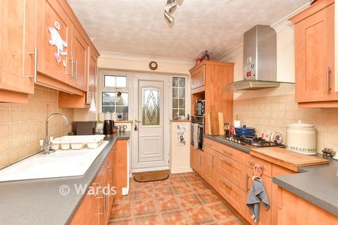 3 bedroom end of terrace house for sale, Church Lane, Newington, Kent