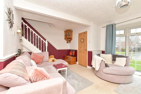 3 bedroom end of terrace house for sale, Church Lane, Newington, Kent
