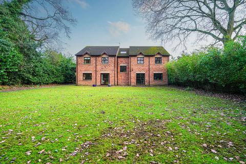 The Tudors, Lode Lane, Solihull