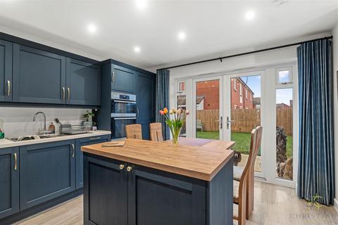 3 bedroom semi-detached house for sale, Bretforton Road, Badsey WR11
