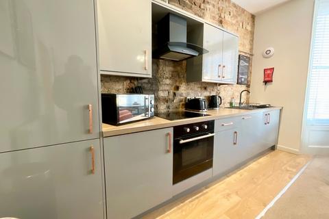 1 bedroom flat for sale, Skippers rest, 128 North Marine Road, Scarborough. YO12 7HZ