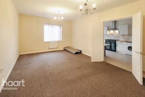 2 bedroom apartment to rent, The Circle, Swindon