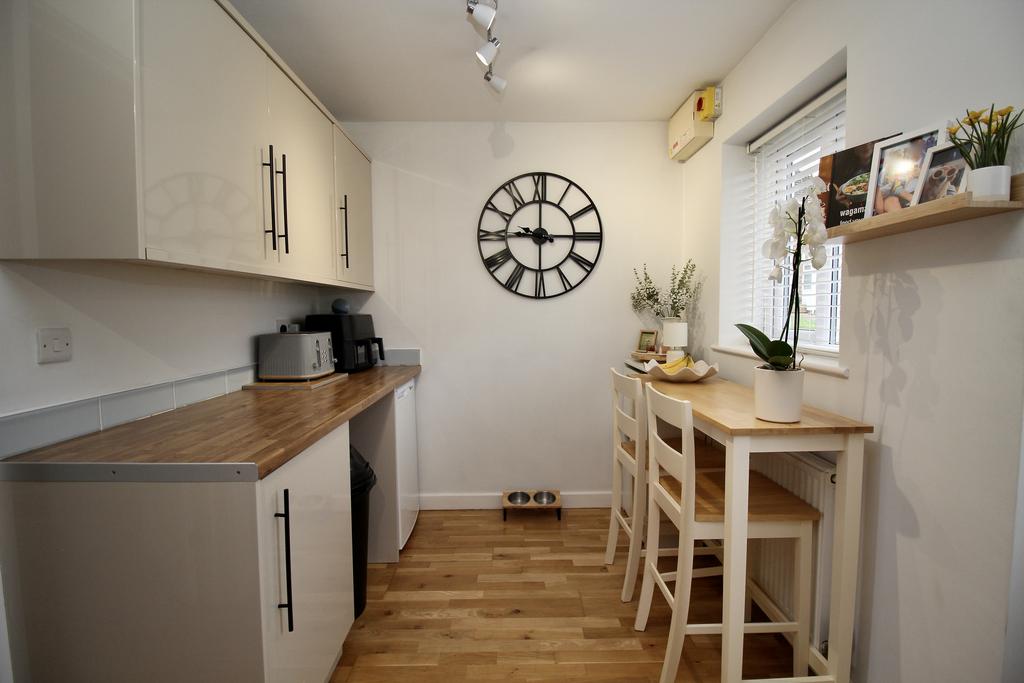 Kitchen/Breakfast