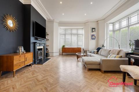 5 bedroom detached house for sale, St Aubyn, Selbourne Drive, Douglas