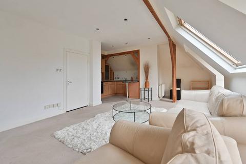 1 bedroom flat to rent, Aldenham Road, WD23, Bushey, WD23