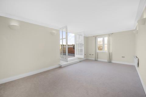 2 bedroom flat for sale, Gloucester Court, 516 Lordship Lane, East Dulwich, SE22