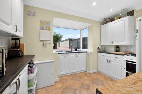 2 bedroom semi-detached bungalow for sale, Broome Close, Huntington, York