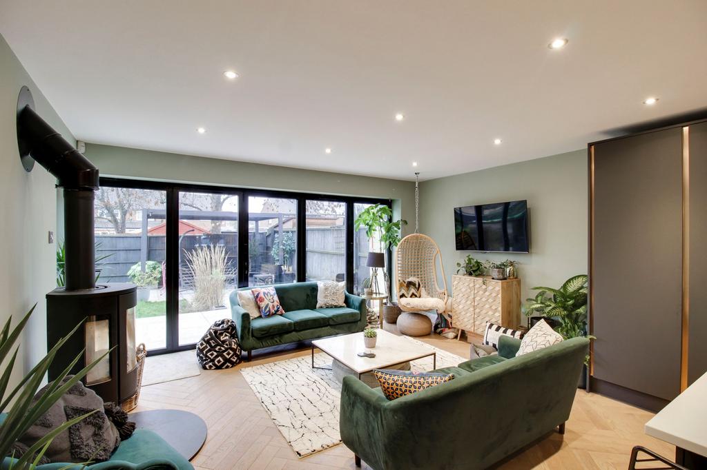 Kitchen / Dining / Family Room