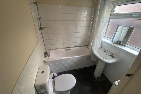 undefined, Laurel Villas, Estcourt Street, Hull