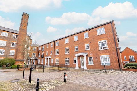 Milliners Court, St. Albans AL1