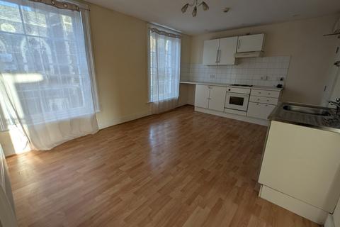 1 bedroom flat to rent, High Street, Dover, Kent, CT16