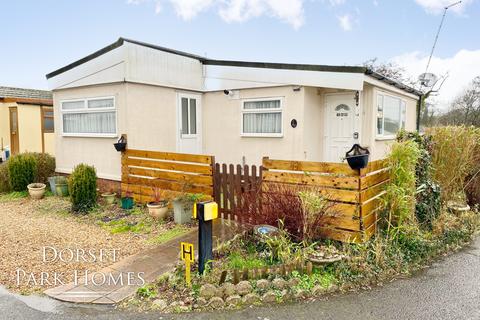 2 bedroom park home for sale, Central Drive, Oaktree Park, St Leonards, Ringwood, Hants