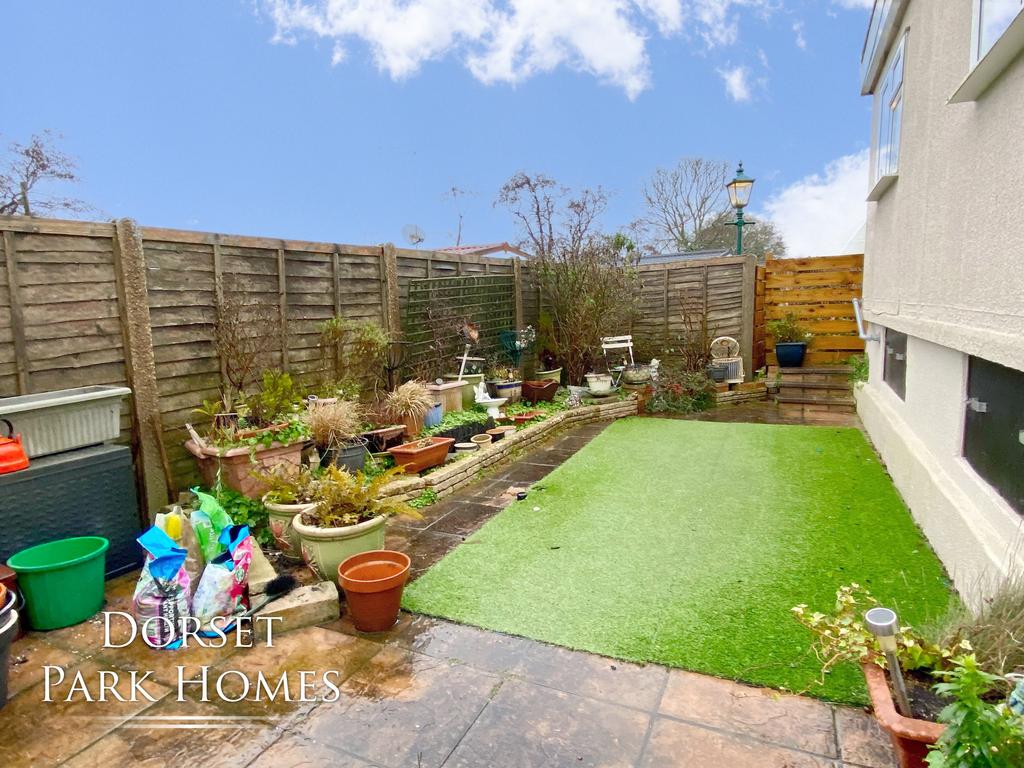Sunny Garden