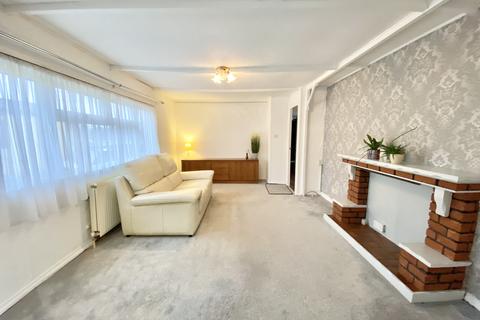 2 bedroom park home for sale, Central Drive, Oaktree Park, St Leonards, Ringwood, Hants