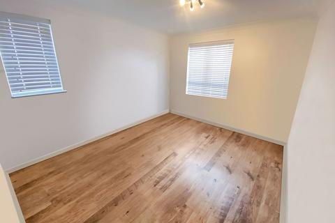 1 bedroom flat for sale, Longacre Road, Ashford TN23