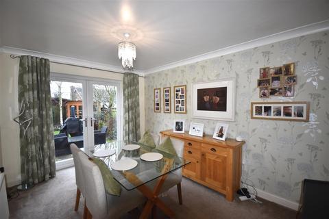 4 bedroom detached house for sale, Captains Close, Goole
