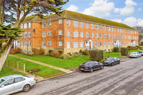 2 bedroom apartment for sale - Hume Court, Hythe CT21