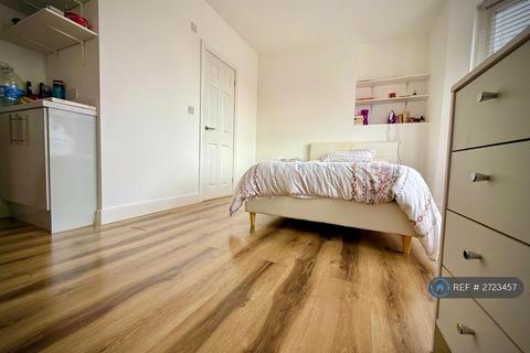 undefined, Victoria Road, Swindon, SN1