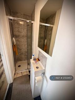 undefined, Victoria Road, Swindon, SN1