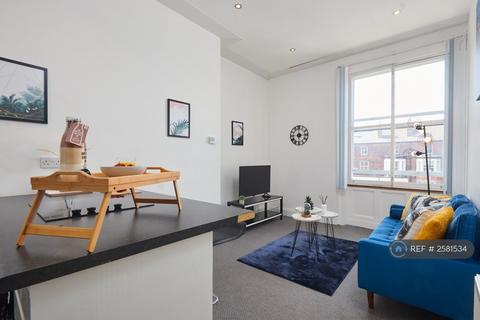 2 bedroom flat to rent, Blenheim Terrace, Leeds, LS2