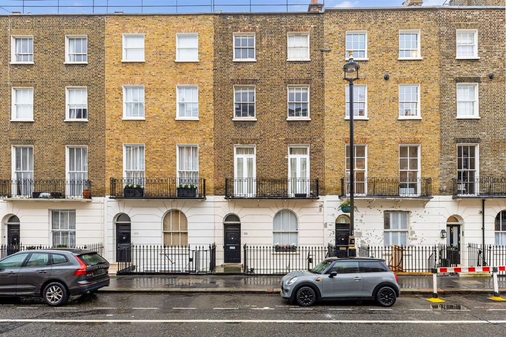 102534 TFF 105 Ebury Street-1 low.jpg
