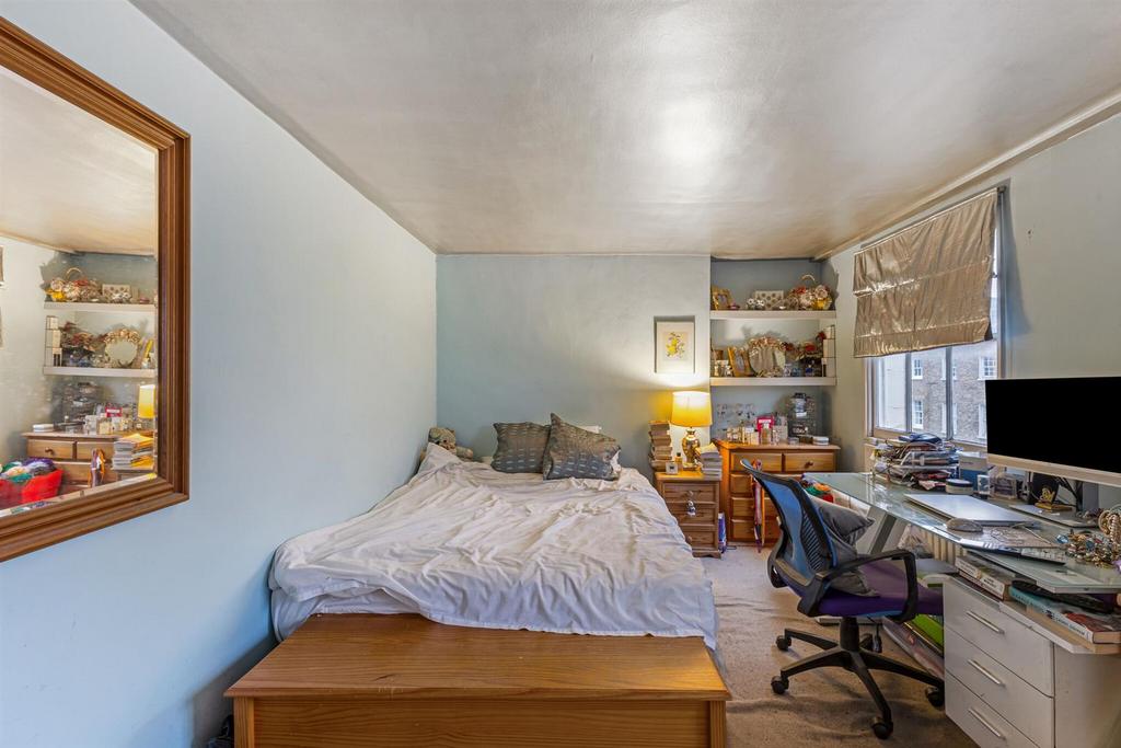 102534 TFF 105 Ebury Street-16 low.jpg