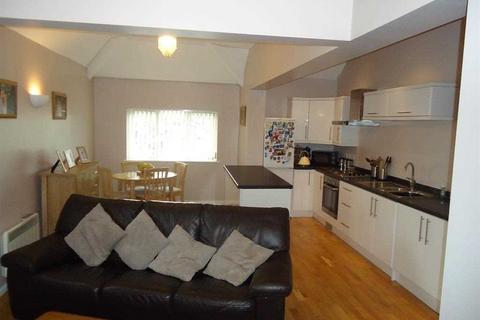 2 bedroom apartment to rent, Gospel Farm Road, Acocks Green, Birmingham