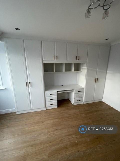 Bedroom 2 (First Floor)