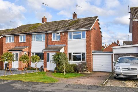 3 bedroom semi-detached house for sale - Oat Hill Road, Towcester, NN12