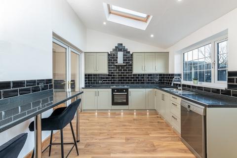 4 bedroom semi-detached house for sale, Nab Wood Drive, Shipley, BD18