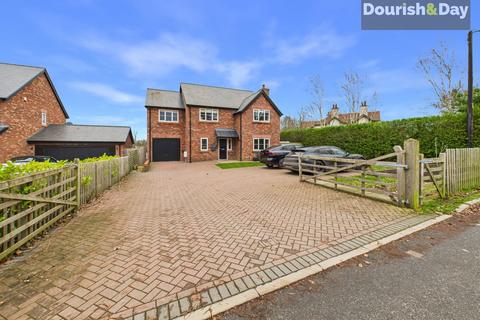 4 bedroom detached house for sale - Pear Tree Lane, Whitchurch SY13