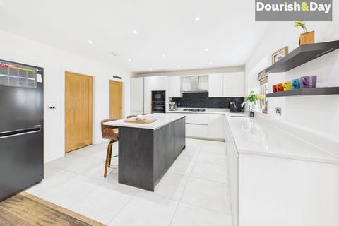 4 bedroom detached house for sale, Pear Tree Lane, Whitchurch SY13