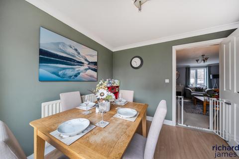 undefined, Elgar Close, Redhouse, Swindon, SN25