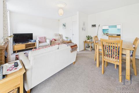 2 bedroom detached bungalow for sale, Fairham Close, Ruddington, Nottingham