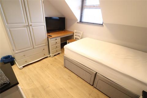 1 bedroom in a house share to rent, Rocky Lane, Anfield, Liverpool, Merseyside, L6